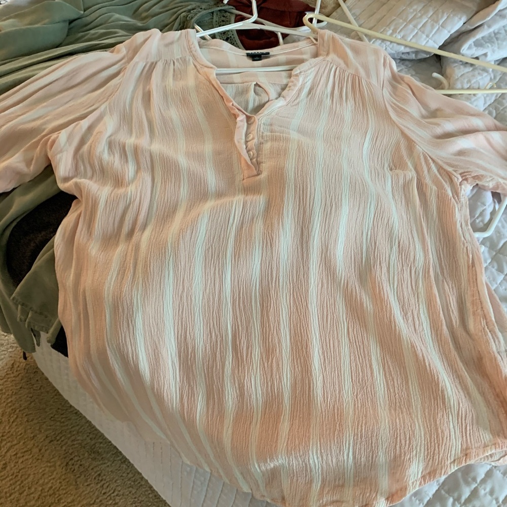 Gauzy summer blouse button-role sleeves